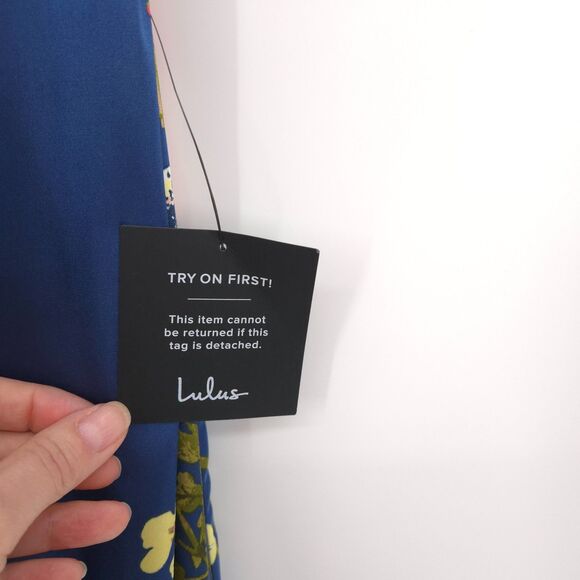 Lulus NWT Still the One Satin Maxi Dress Size M Blue Floral Print - Picture 7 of 13